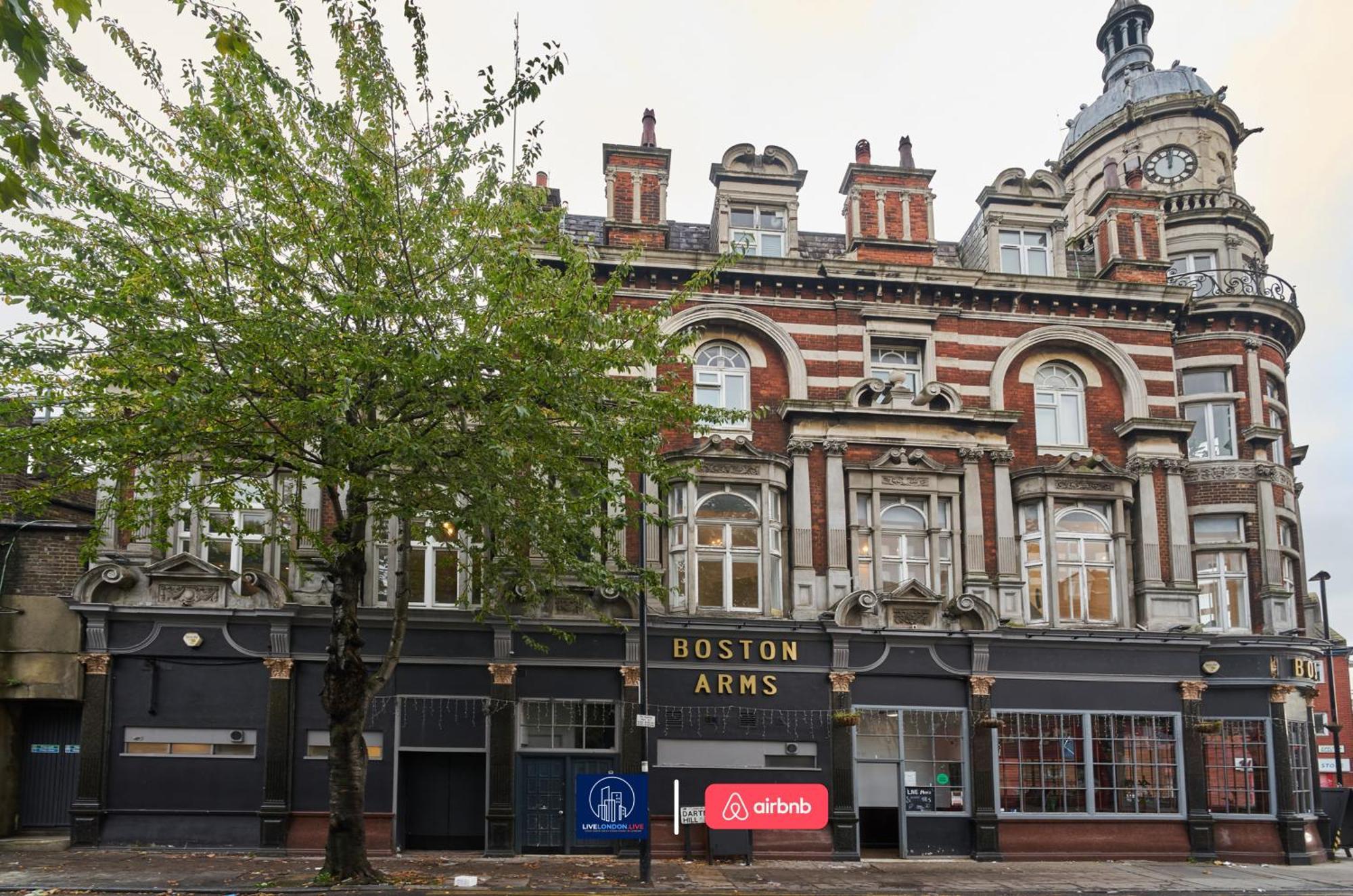 Last-Minute Specials L Sleeps Up To 4 Guests L One-Bedroom Apartment With King Bed And High Ceilings Near Camden By Live London Short Lets & Serviced Accommodation Εξωτερικό φωτογραφία