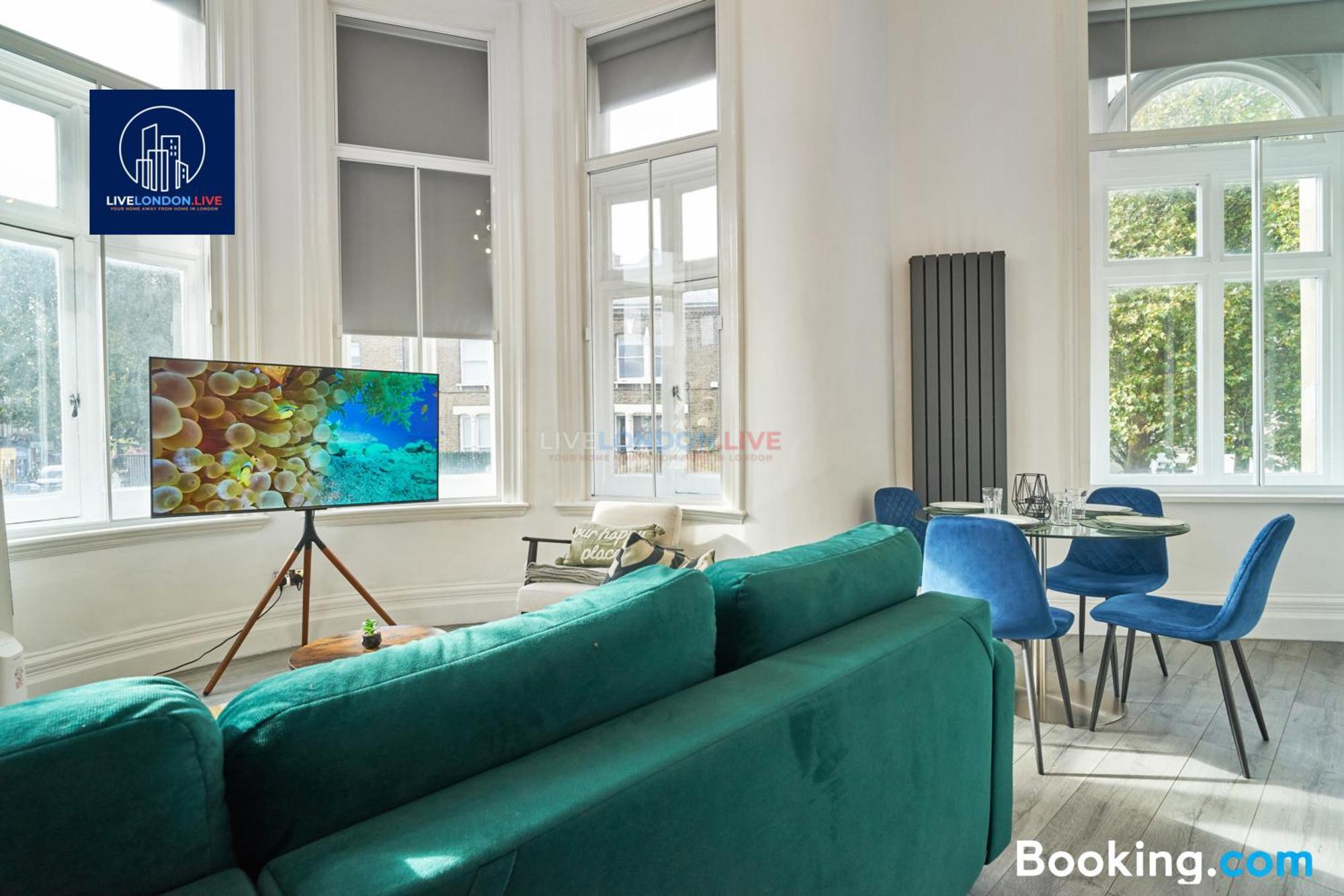 Last-Minute Specials L Sleeps Up To 4 Guests L One-Bedroom Apartment With King Bed And High Ceilings Near Camden By Live London Short Lets & Serviced Accommodation Εξωτερικό φωτογραφία